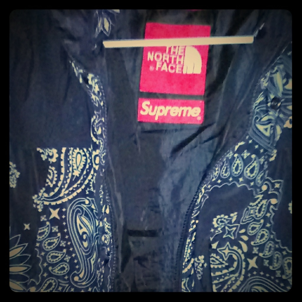 Northface supreme bandana